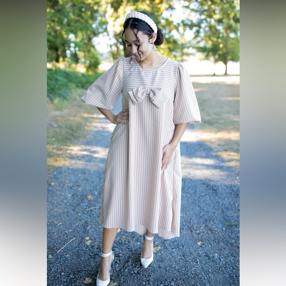 NEW KK Boutique Striped Bow Dress
